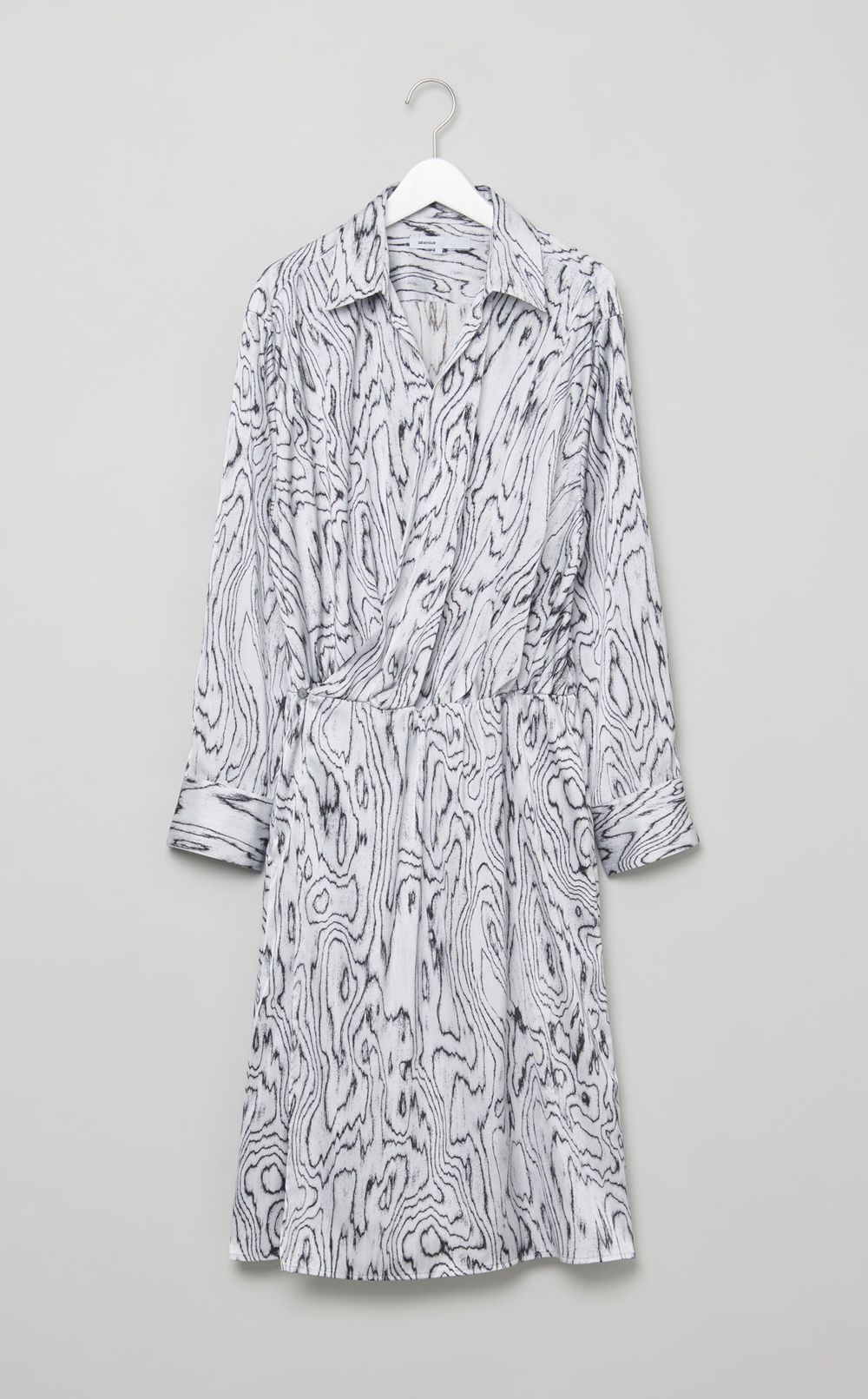 プリントサテンシャツワンピース