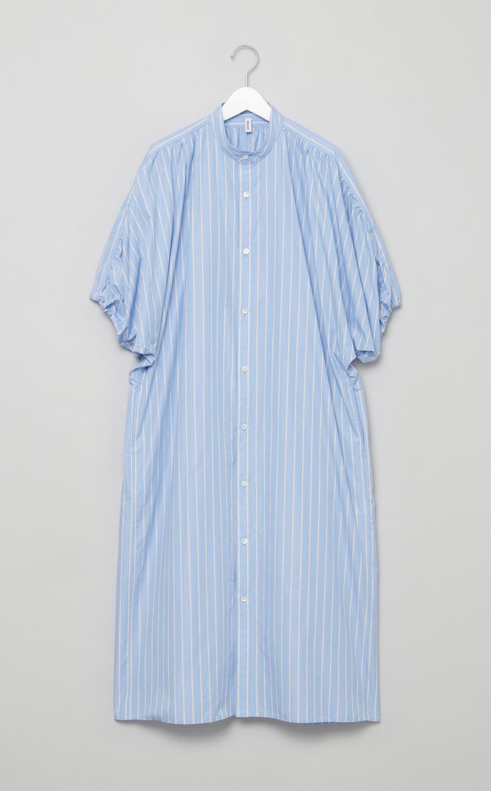 タックギャザースリーブワンピース