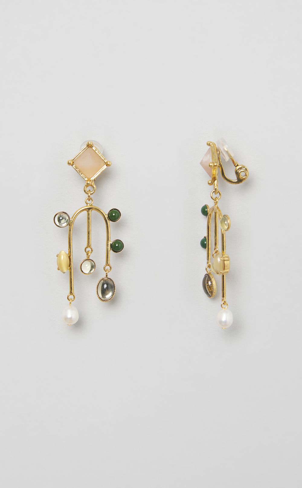 天然石カボションイヤリング