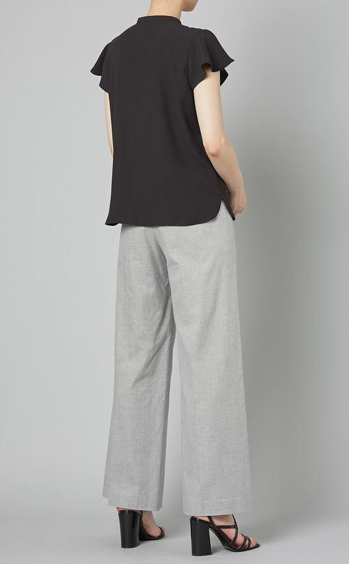 ジョーゼットラッフルスリーブブラウス