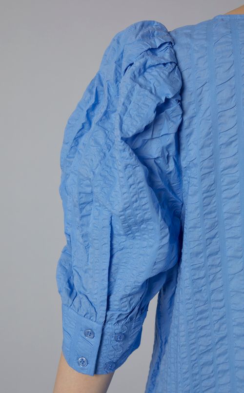 シアサッカーVネックマキシドレス