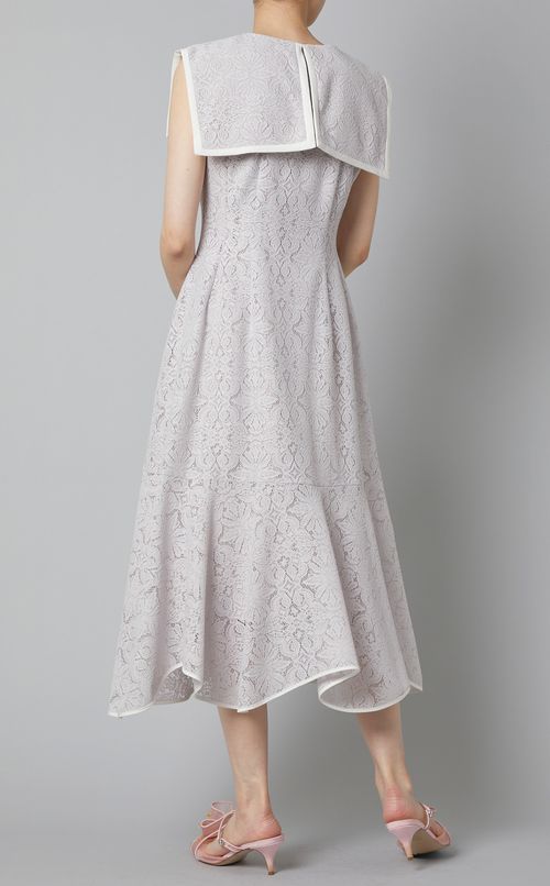 パイピングカラーワンピース