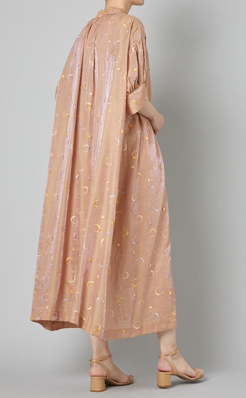 エンブロイダリーギャザーワンピース