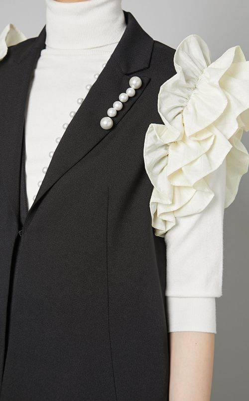 フリルスリーブショートジレ