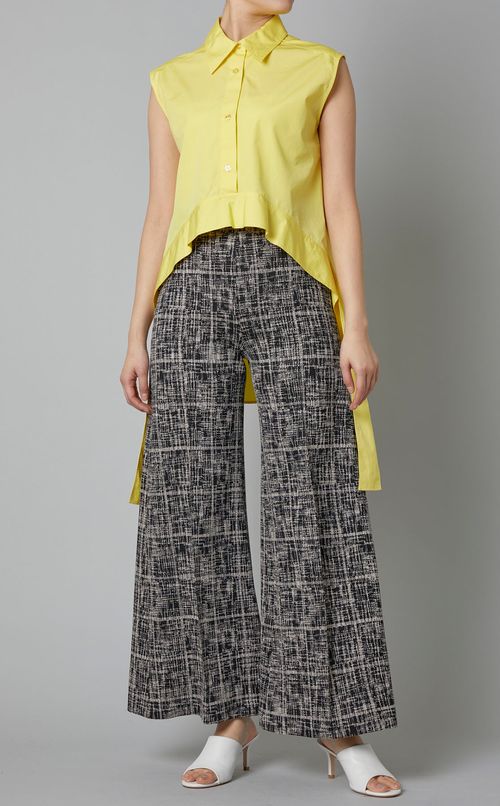 ラウンドヘムノースリーブブラウス