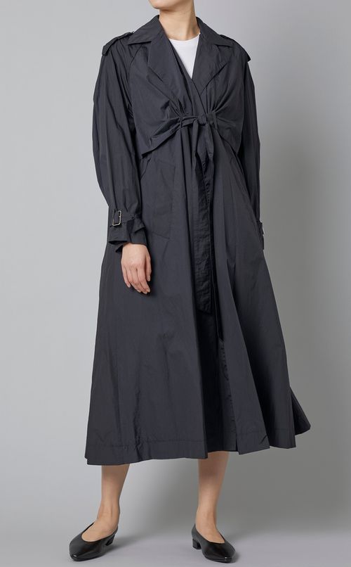 ナイロンロングトレンチコート