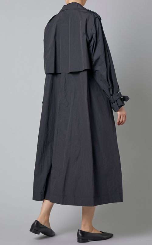 ナイロンロングトレンチコート