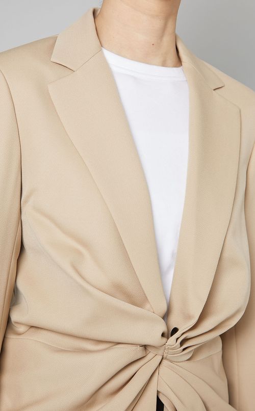 ドレープフロントテーラードジャケット