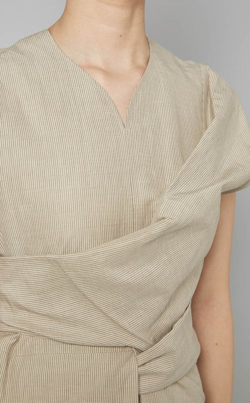 ストライプドレープワンピース