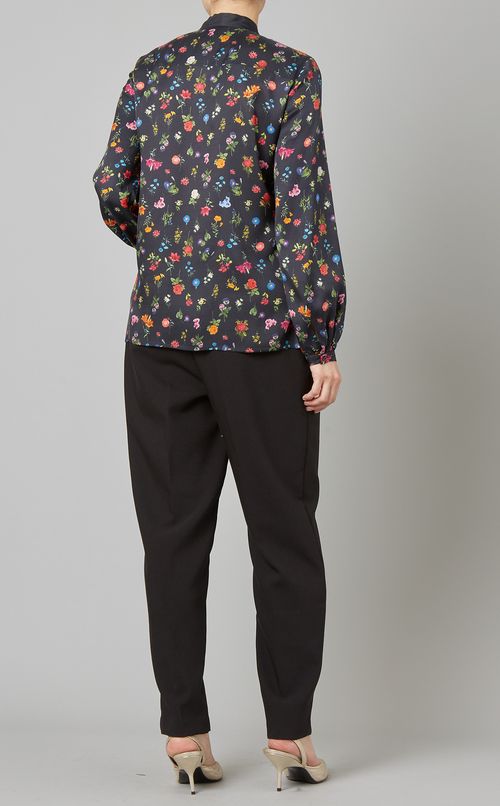 フラワープリントボウタイブラウス