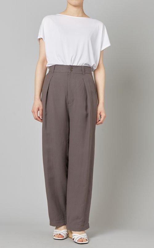 リネン混フロントタックパンツ