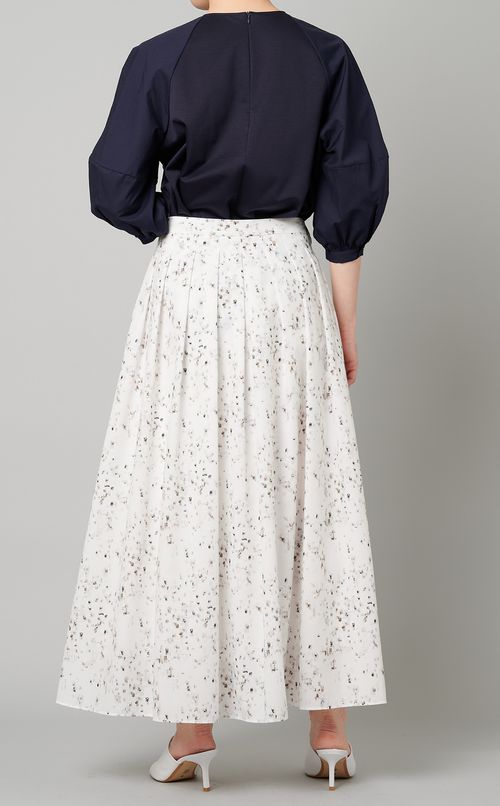 プリントタックスカート