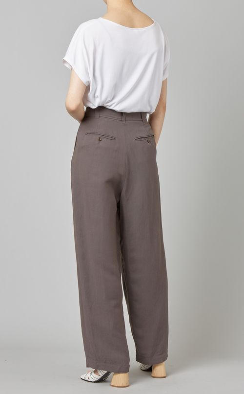 リネン混フロントタックパンツ