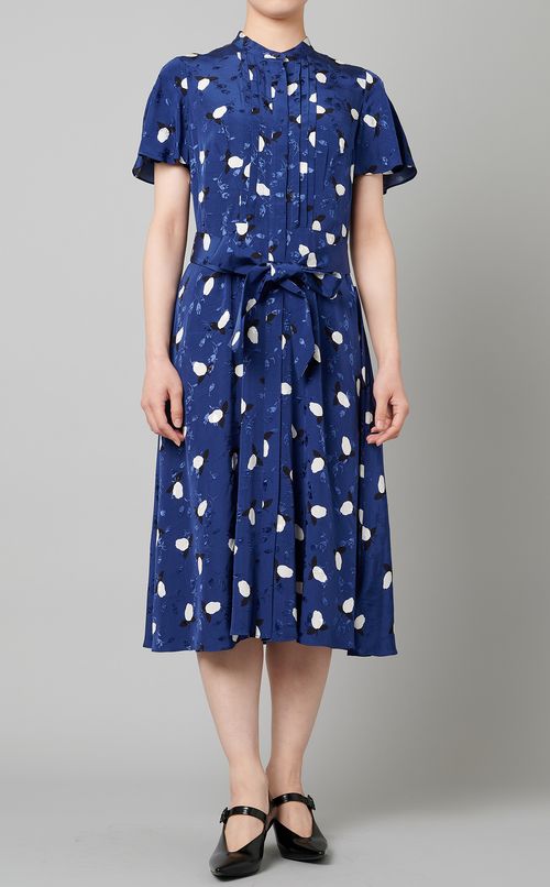 ボウタイ付フラワージャガードワンピース