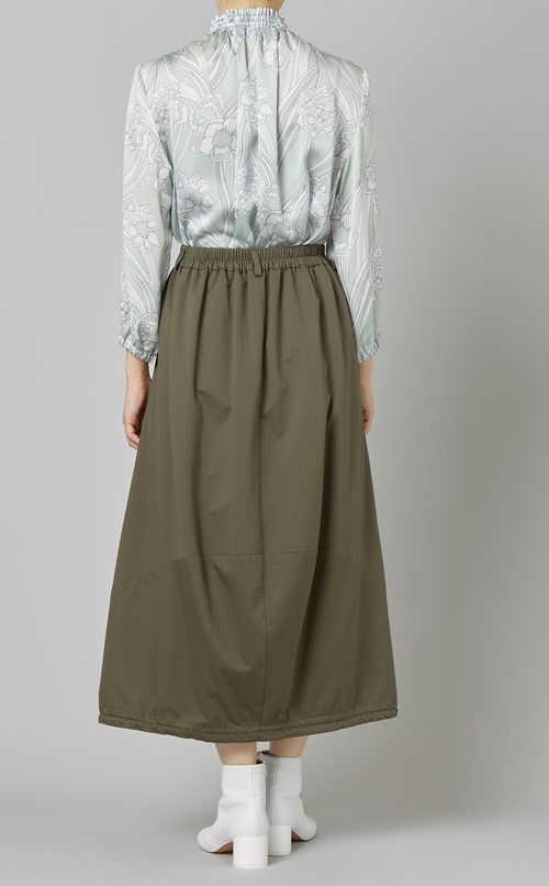 裾ギャザーベルト付フレアスカート