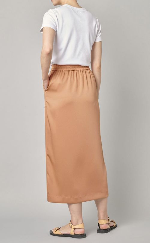 フロントベンツサテンスカート