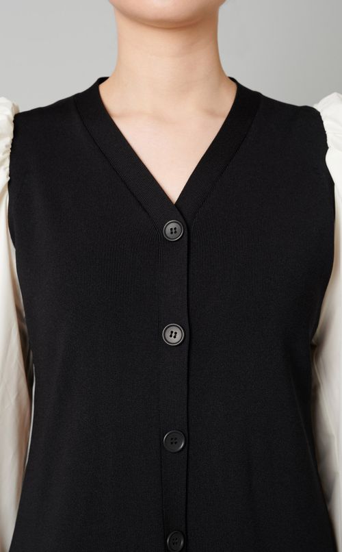 異素材スリーブVネックニットワンピース