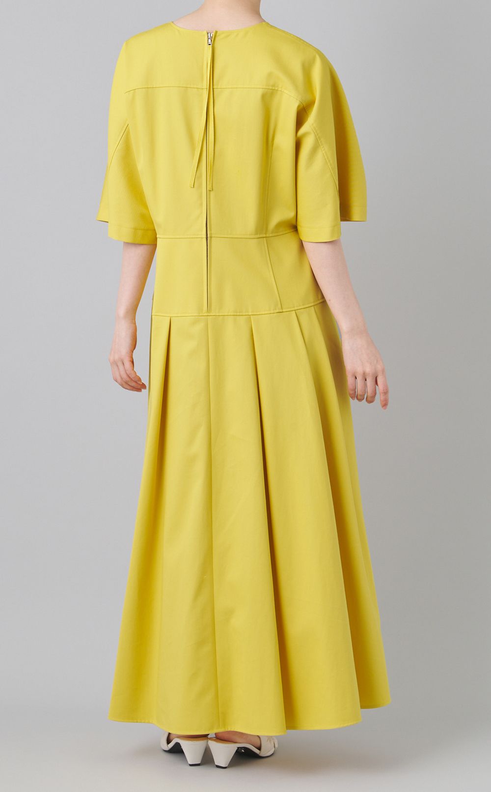 コットンツイルVネックワンピース