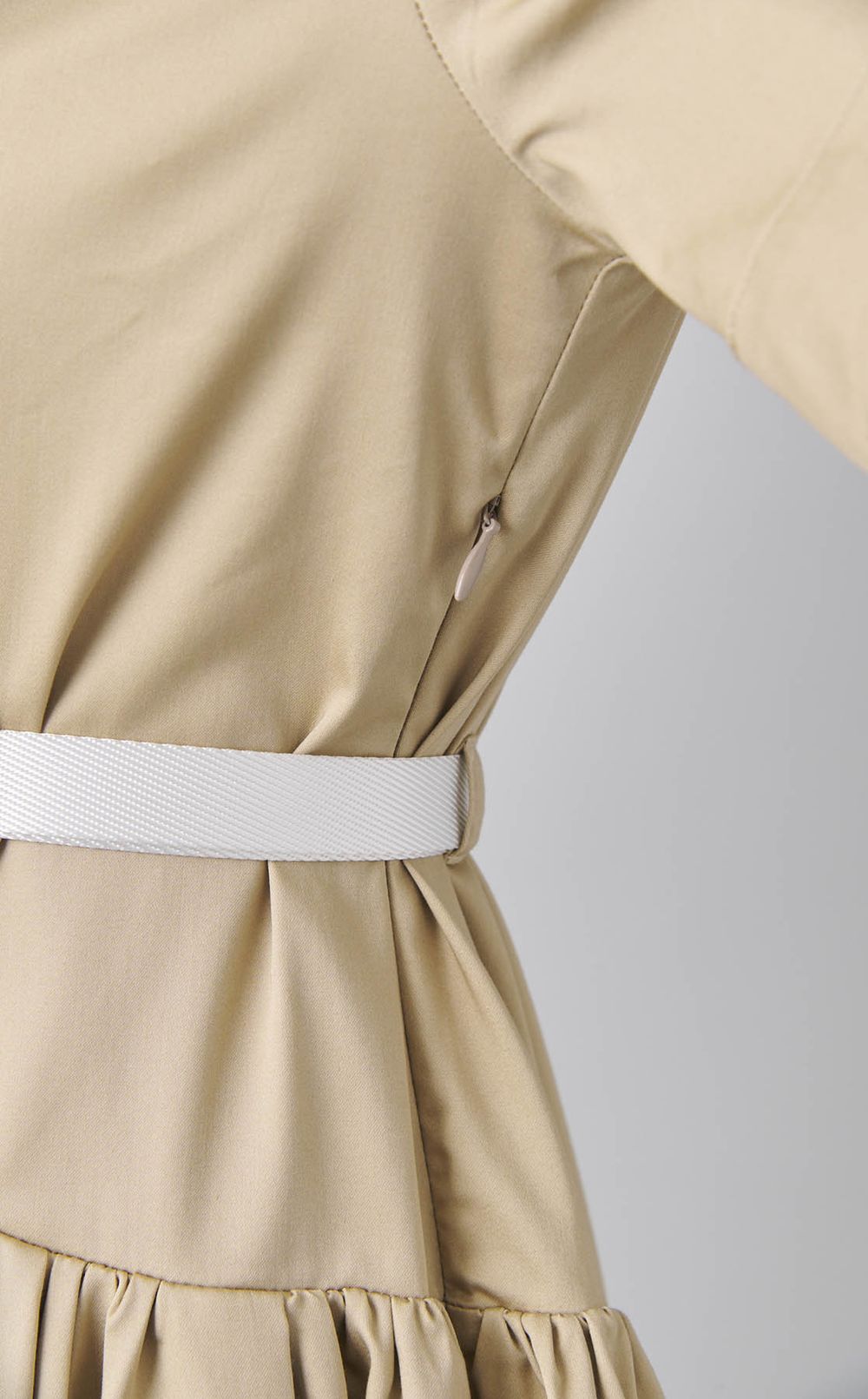 ベルト付きワンピース