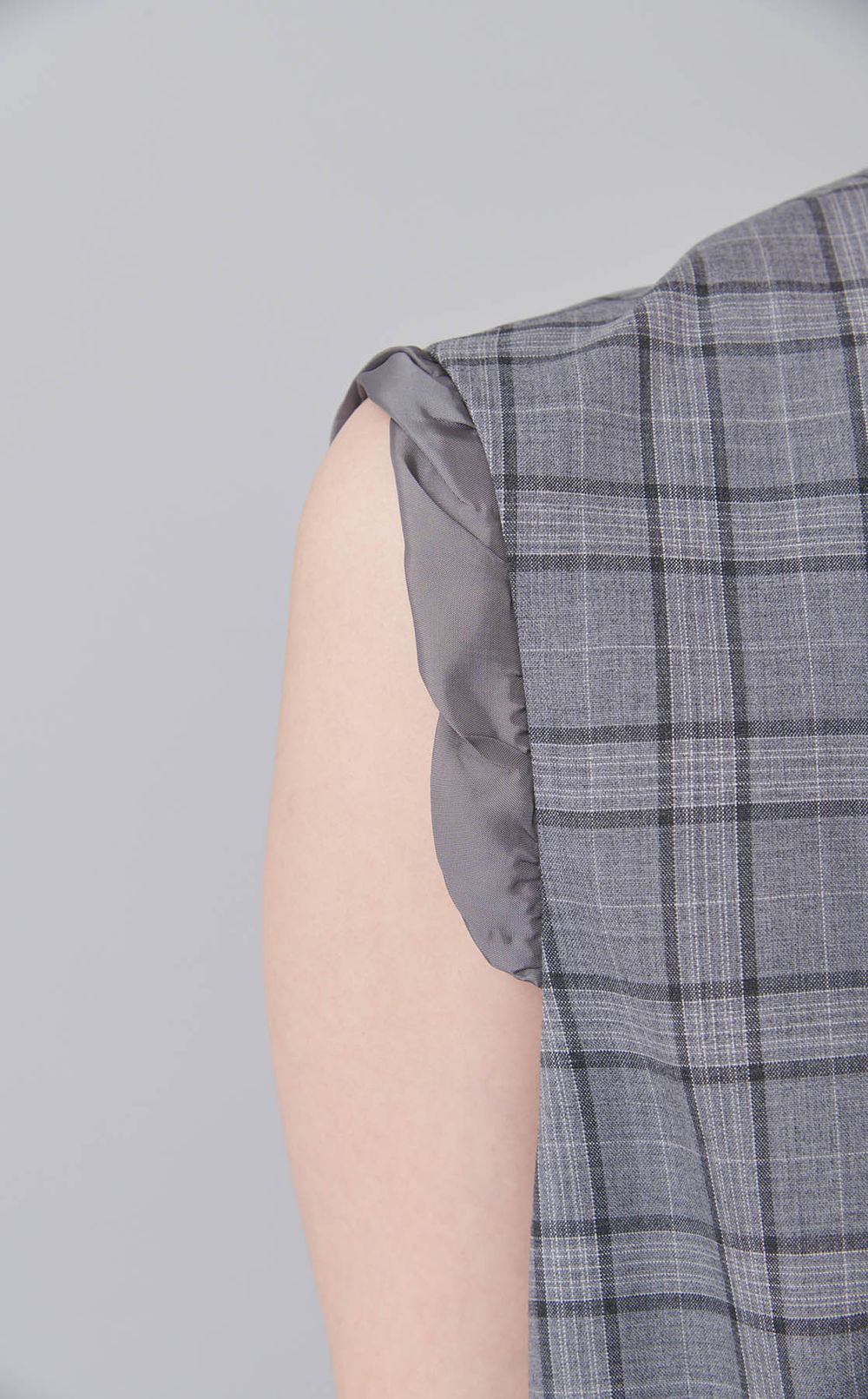 グレンチェックツイストトリムベスト