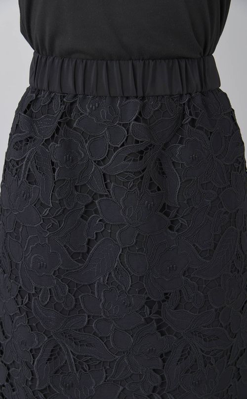 レース Iラインギャザースカート