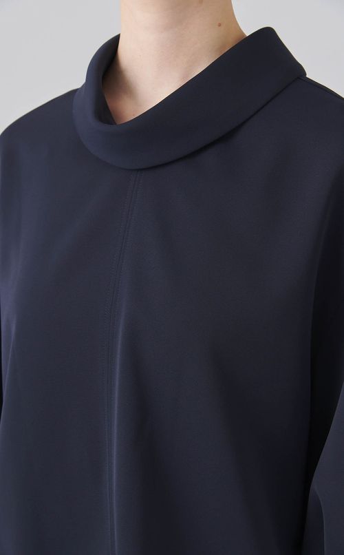 ドライタッチスタンドカラーブラウス