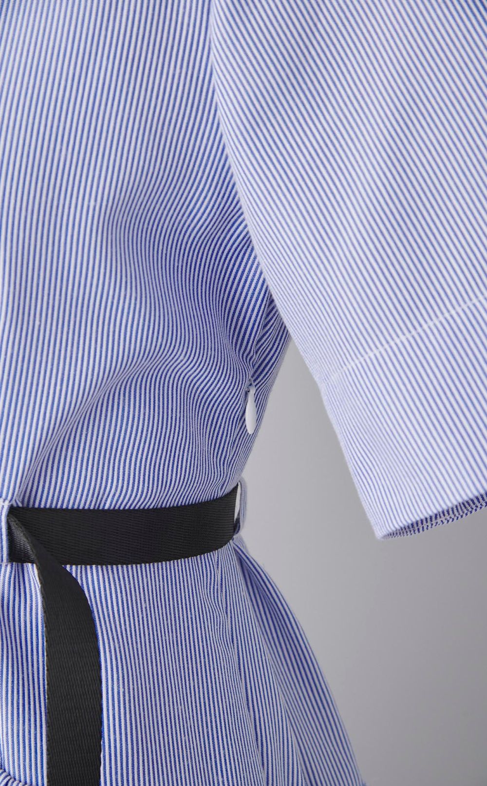 ベルト付きワンピース