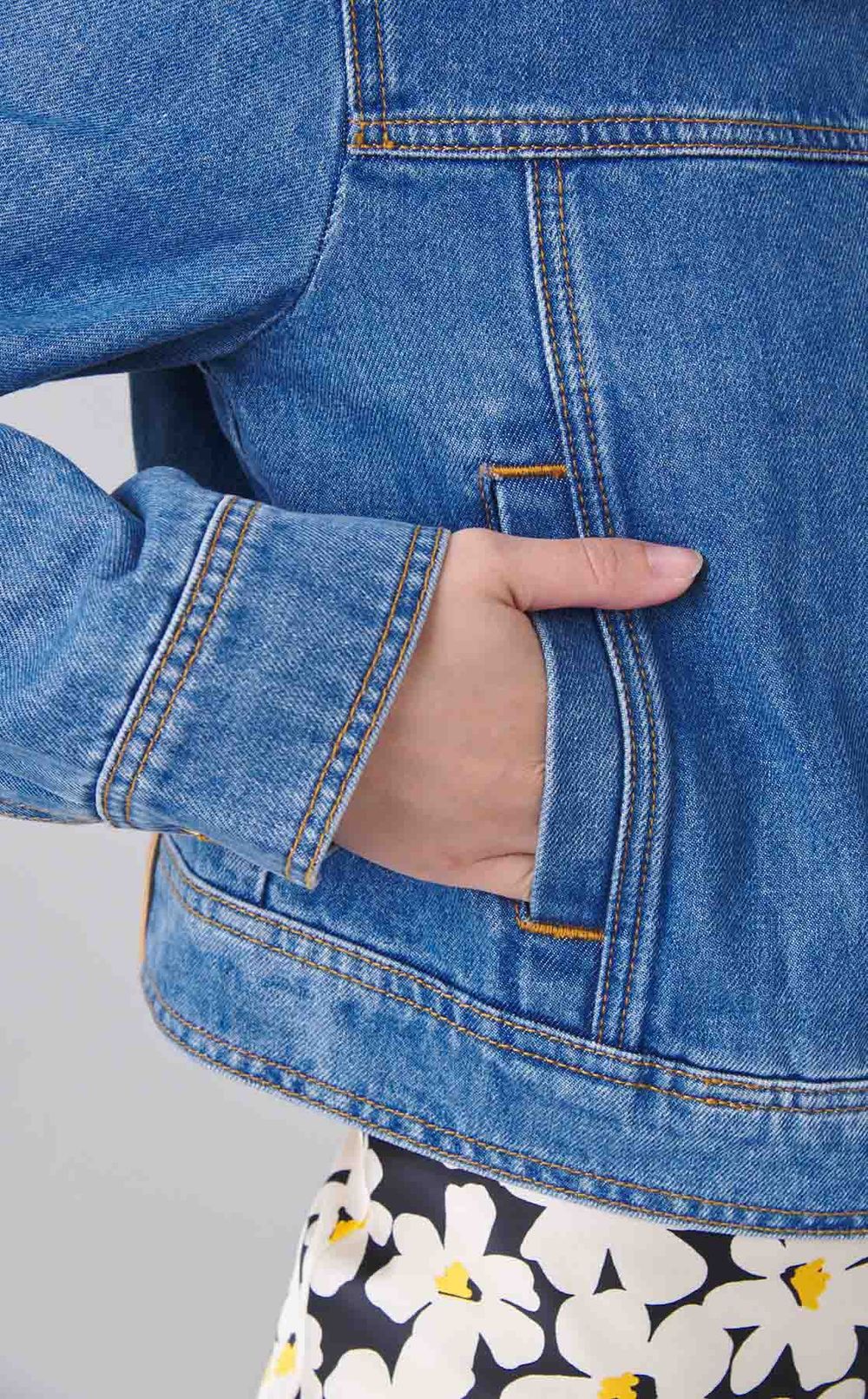 ウォッシュドジップデニムブルゾン