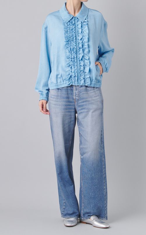 フリルフロントライトジップブルゾン