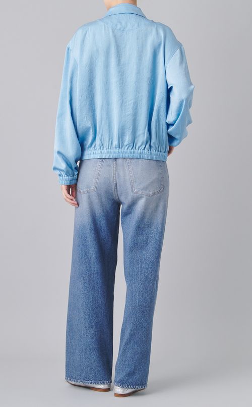 フリルフロントライトジップブルゾン