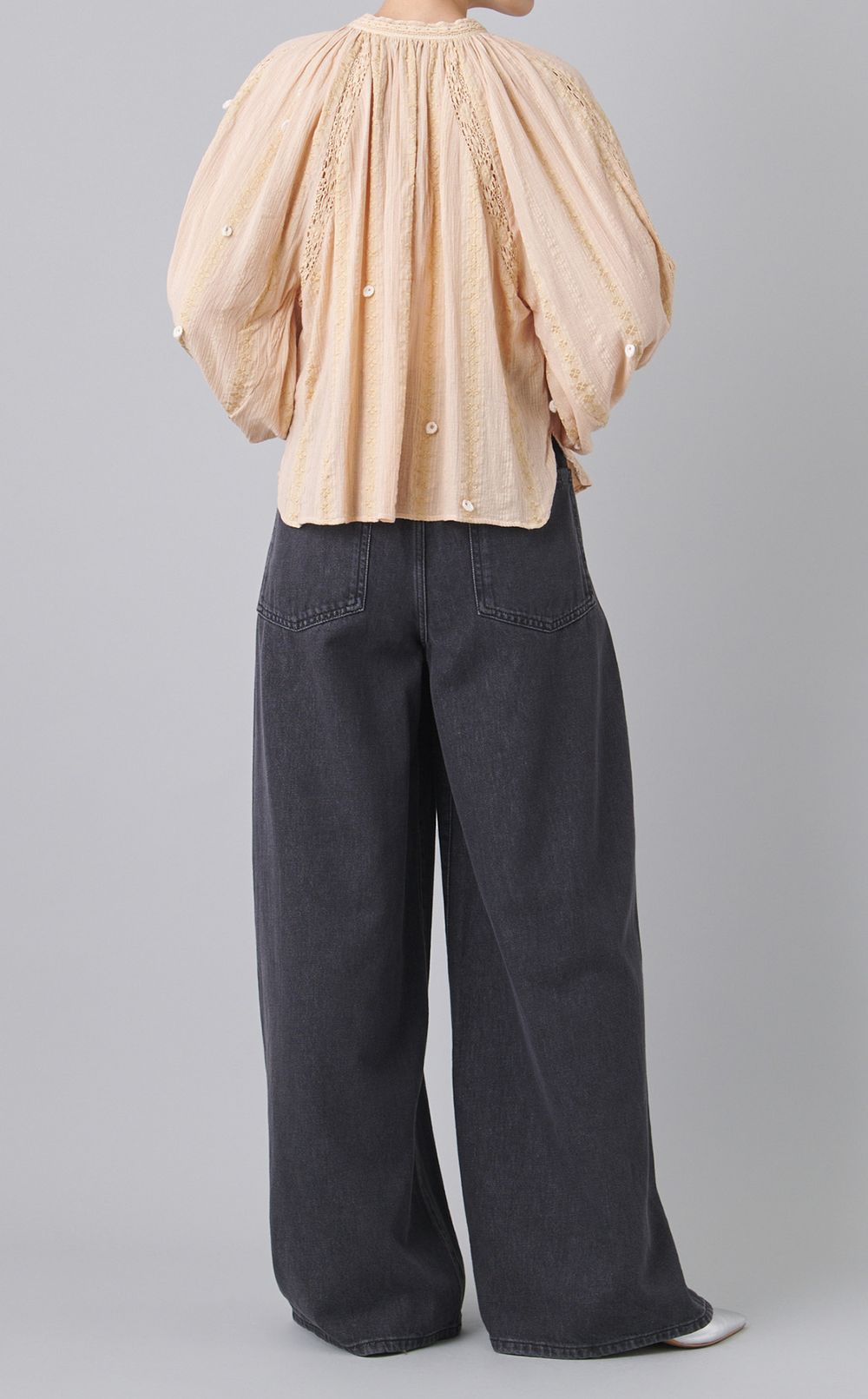 ウォッシュドブラックデニムパンツ