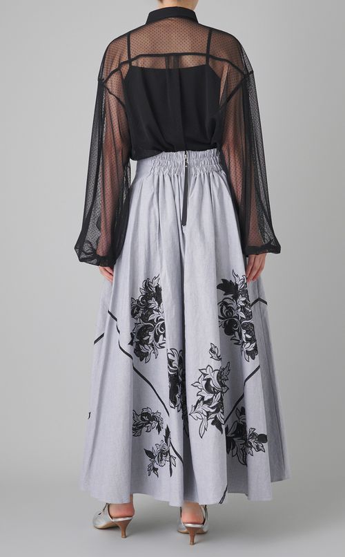 エンブロイダリーフレアスカート