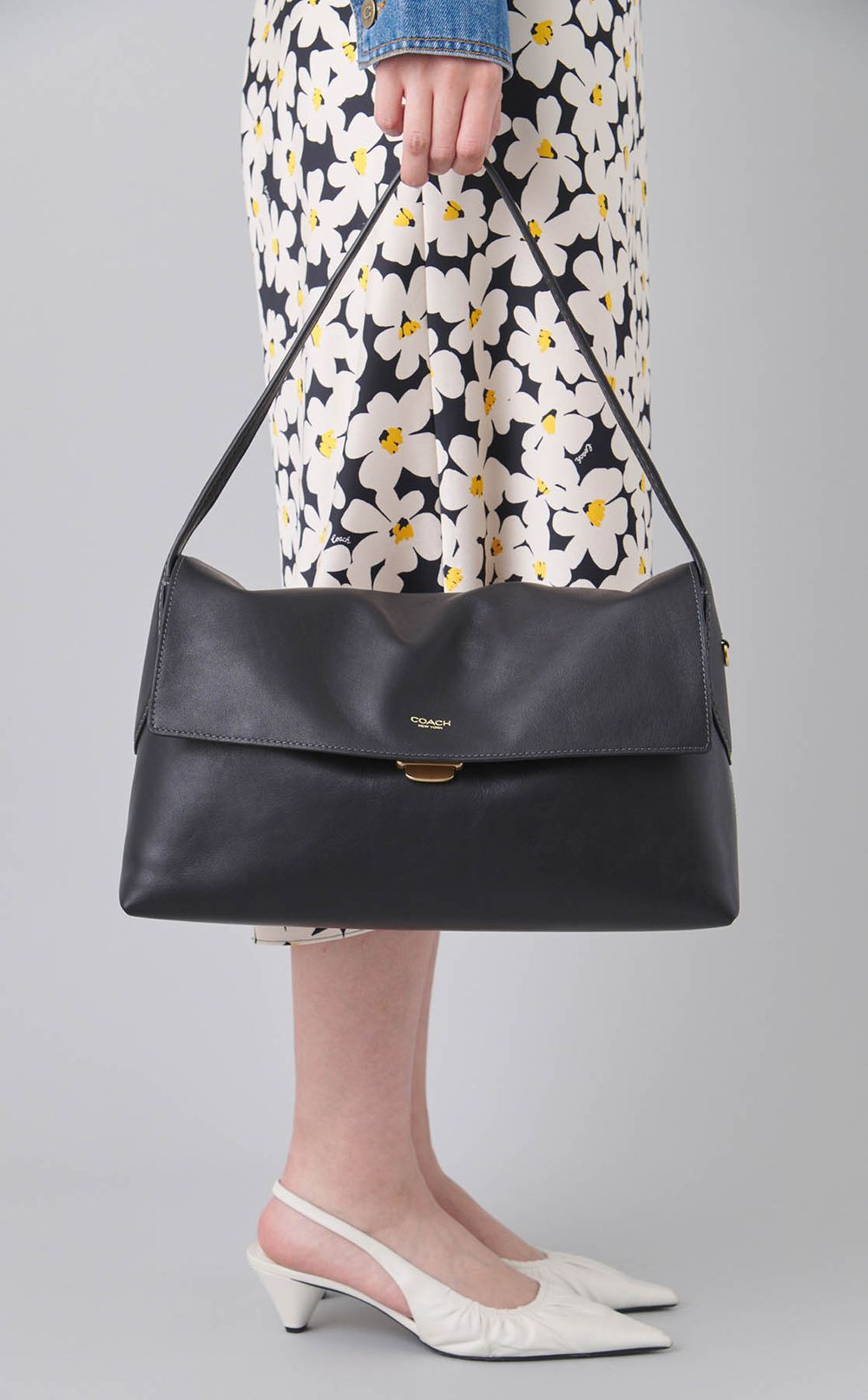 チェルシーレザーショルダーバッグ