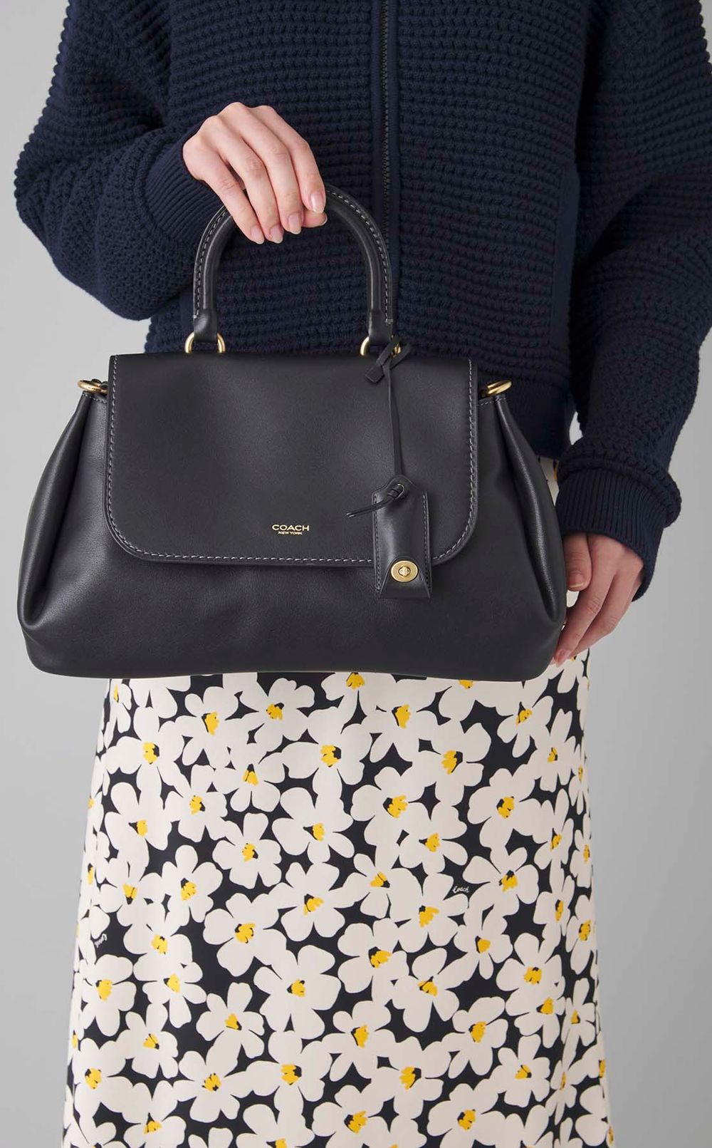 スラウチーローグトップハンドルバッグ