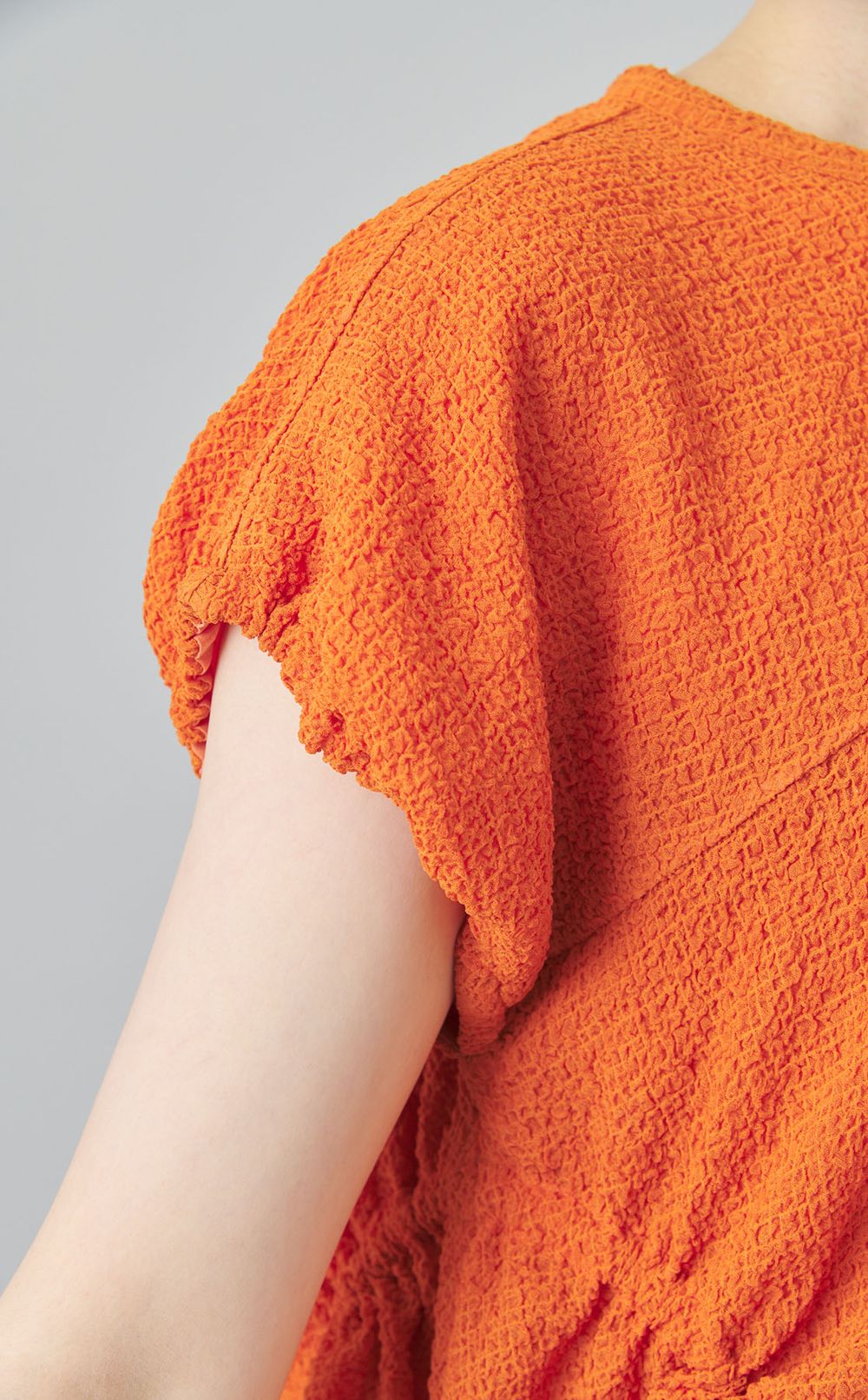 シュリンクギャザーワンピース