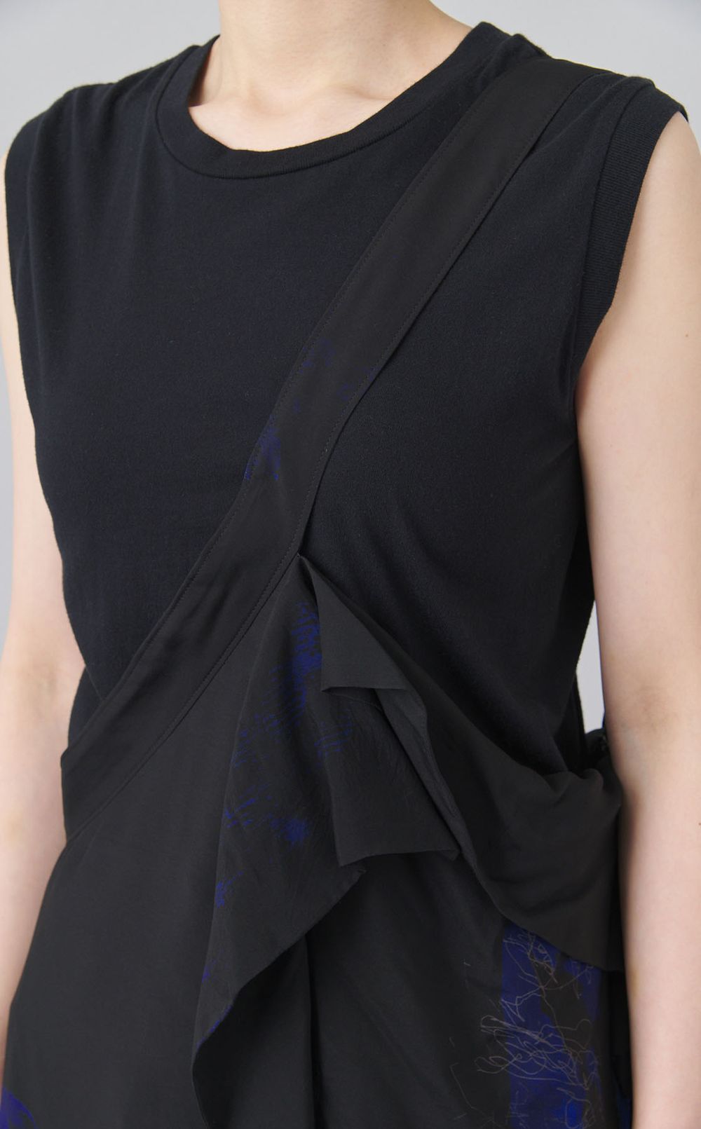 フラワープリントワンショルダースカート