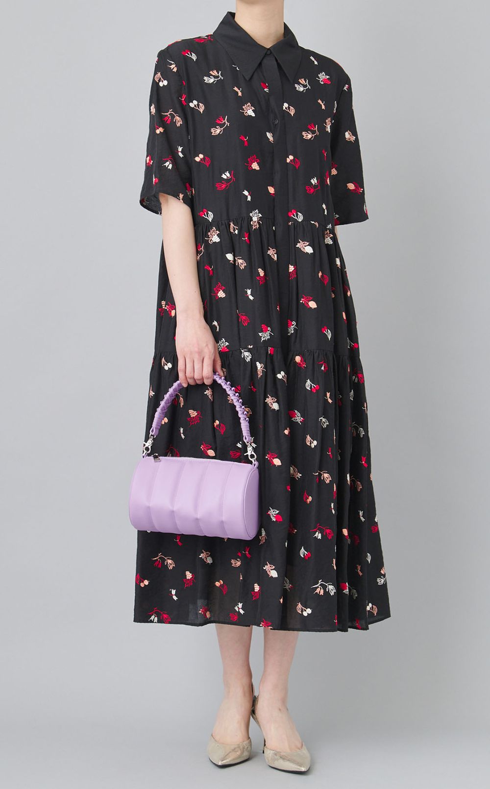 フルーツ刺繍ティアードワンピース