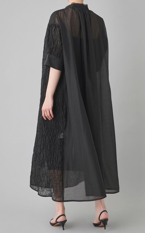 メッシュエンブロイダリーギャザードレス