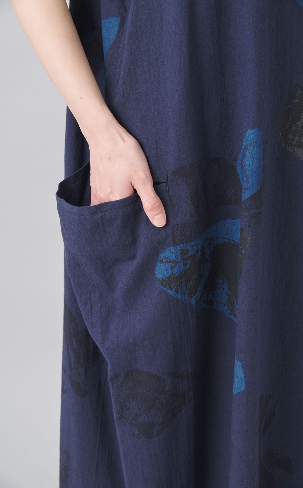 ストーンプリントノースリーブワンピース