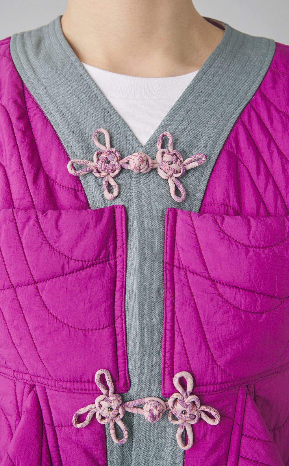 【reADdress】リバーシブルフリルジレ