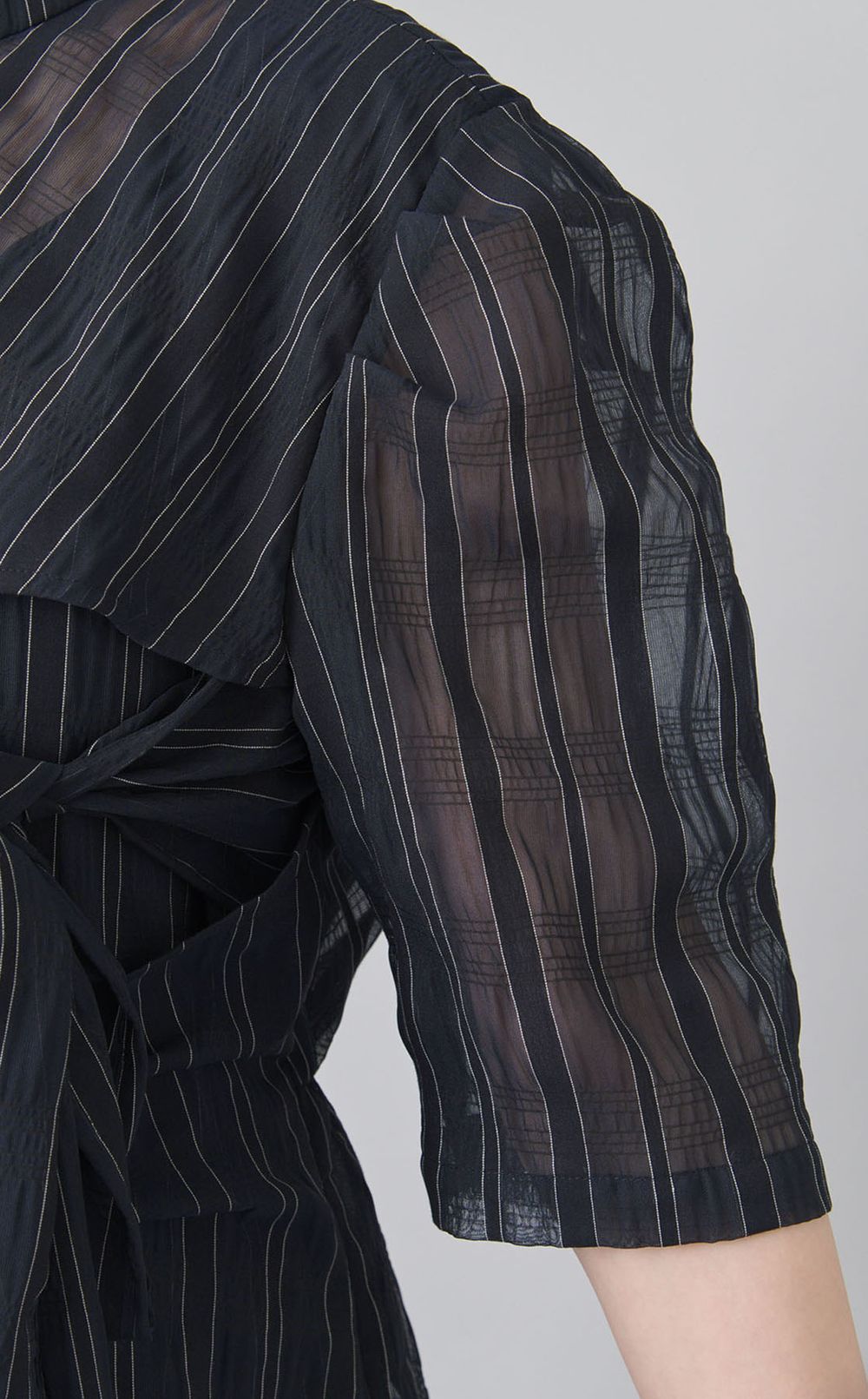 シアーストライプリボンドレス