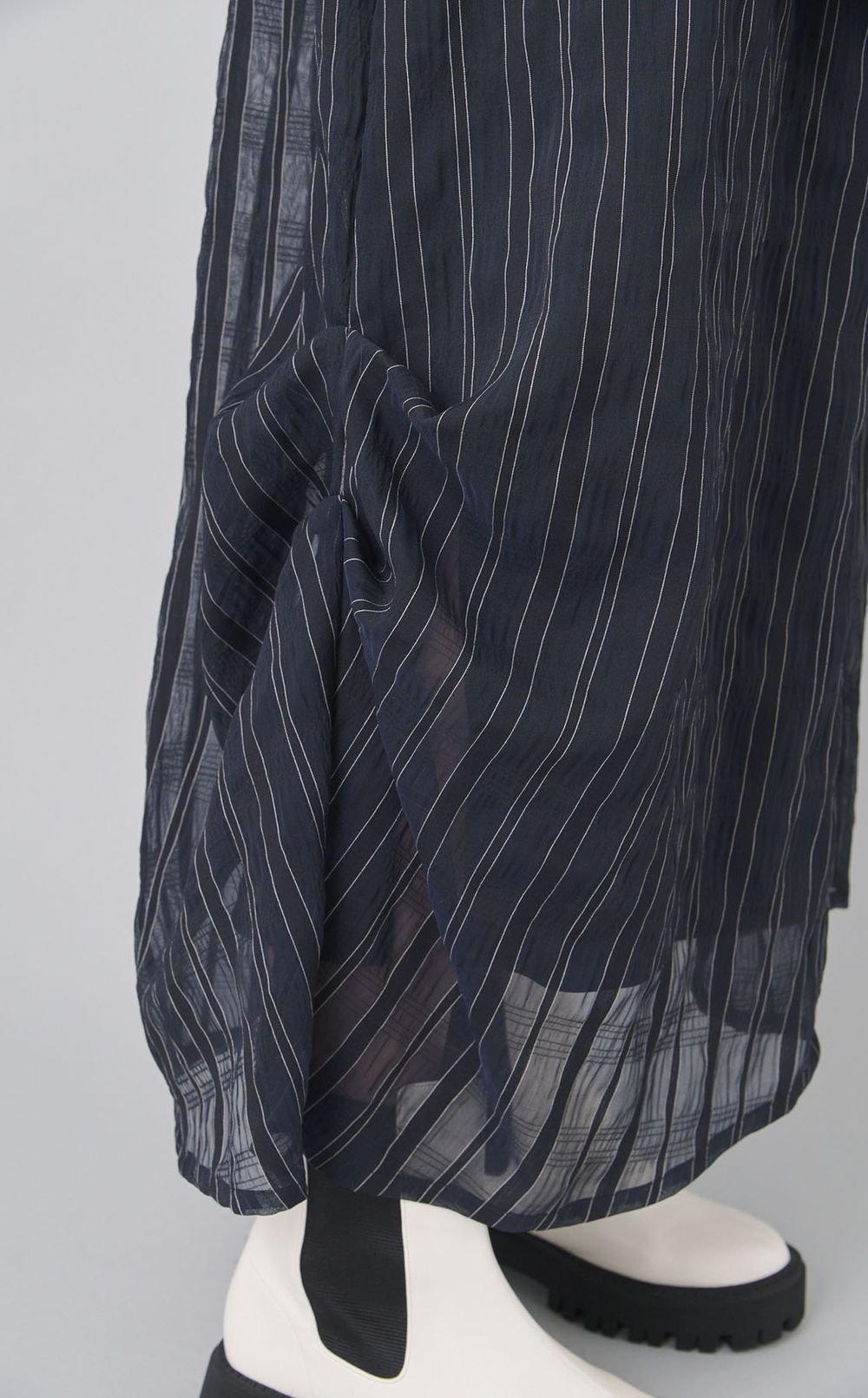 シアーストライプリボンドレス