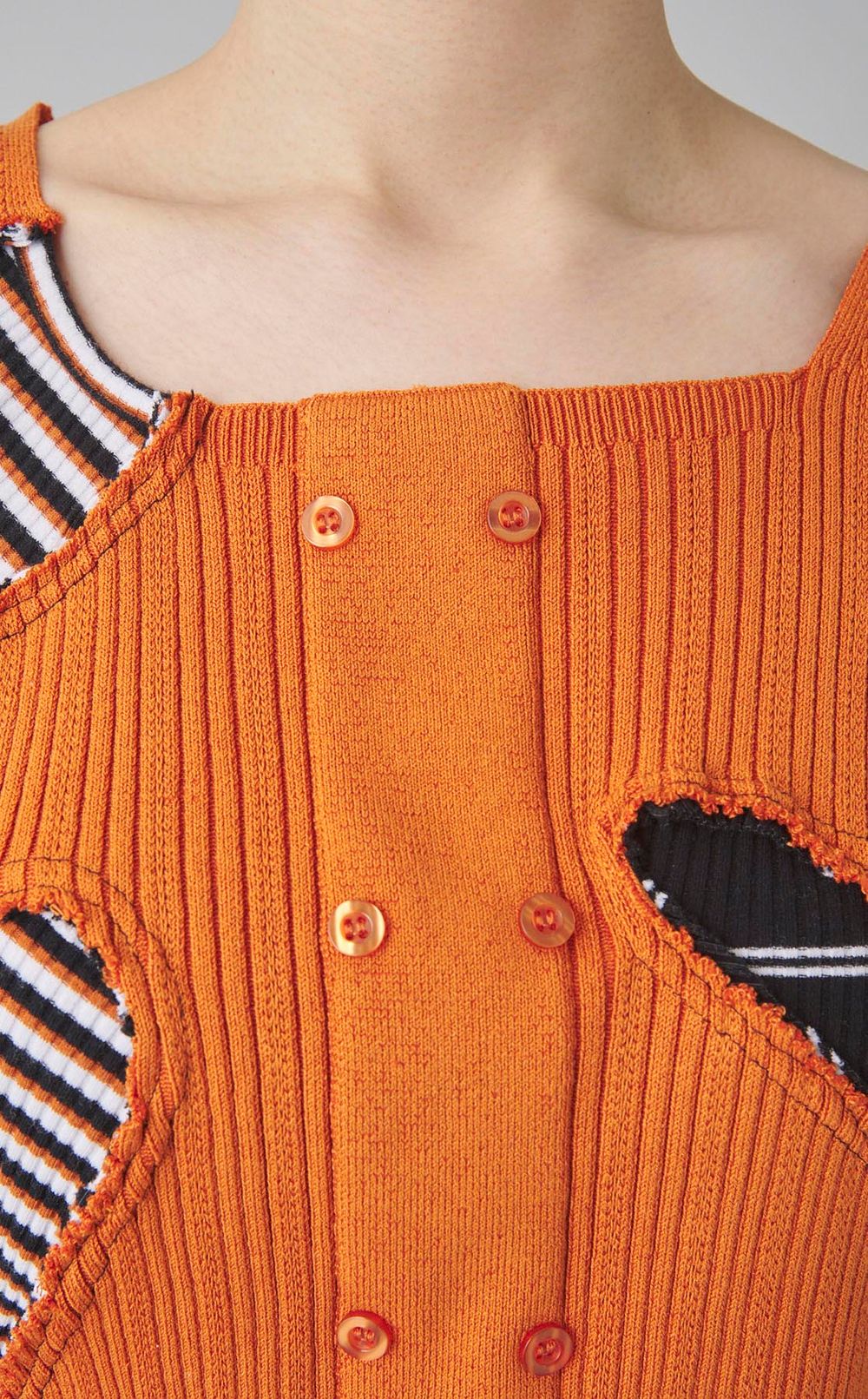 【reADdress】虫食いカットソー