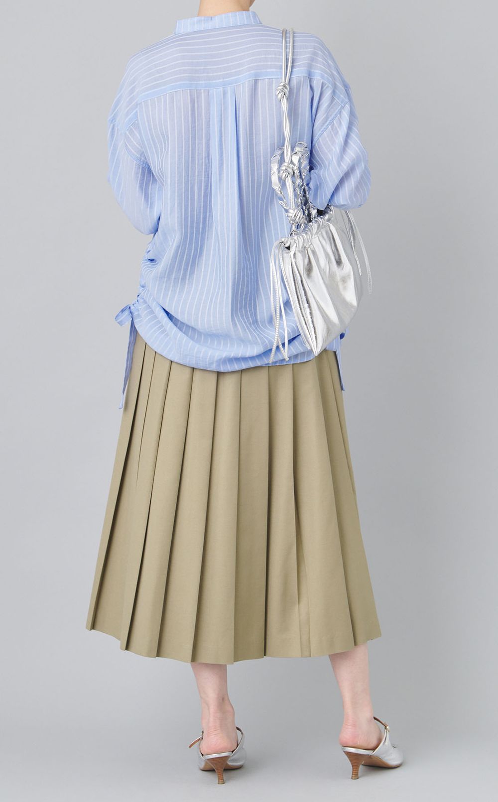 カウレザーギャザーショルダーバッグ