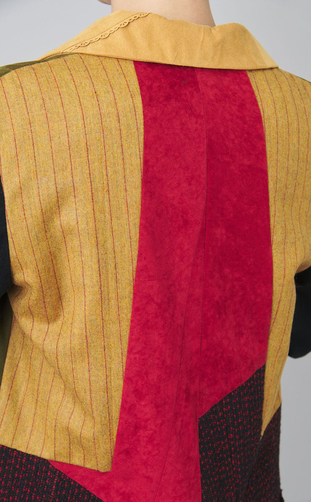 【reADdress】ランダムジャケットL