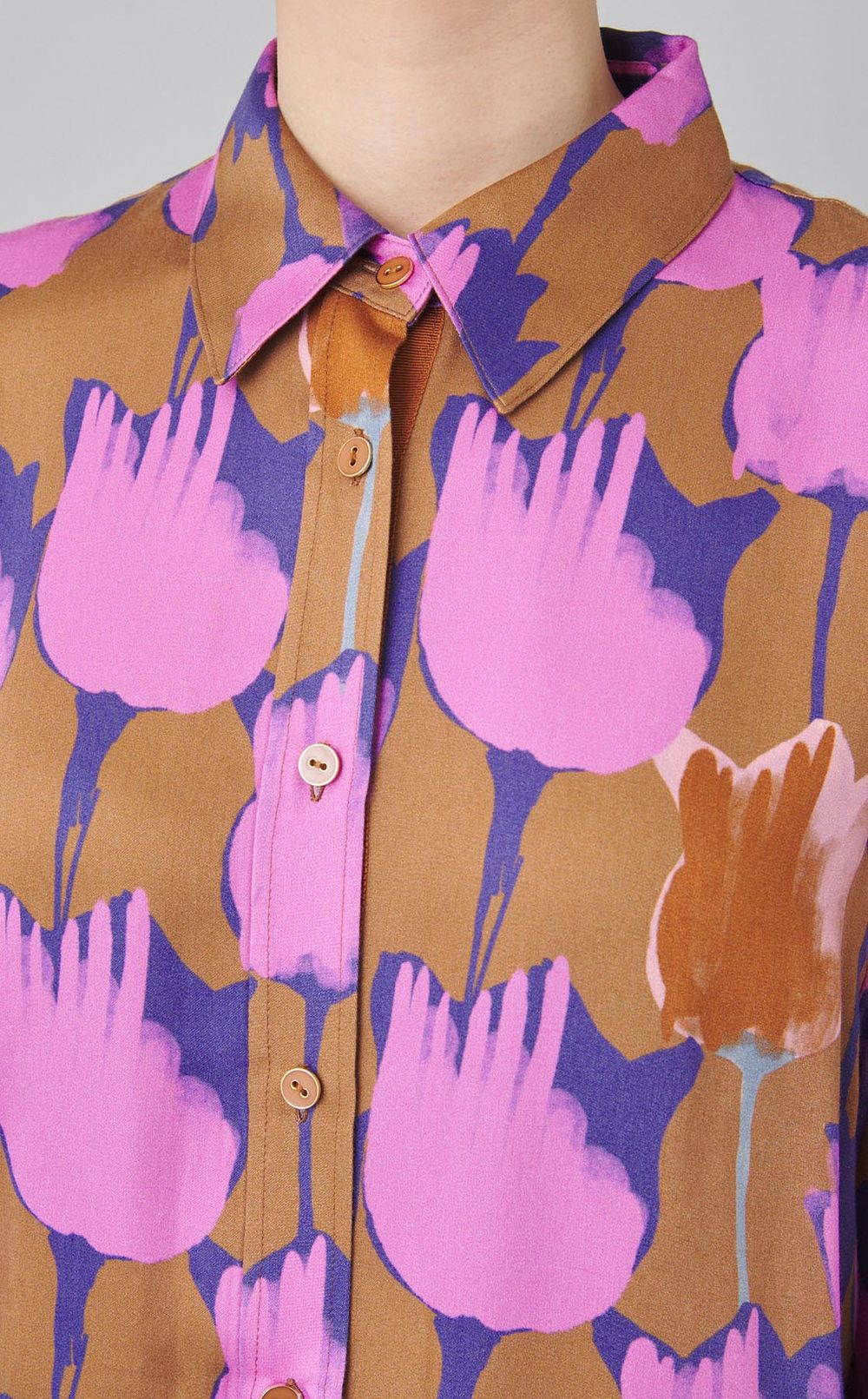 フラワープリントサテンシャツ