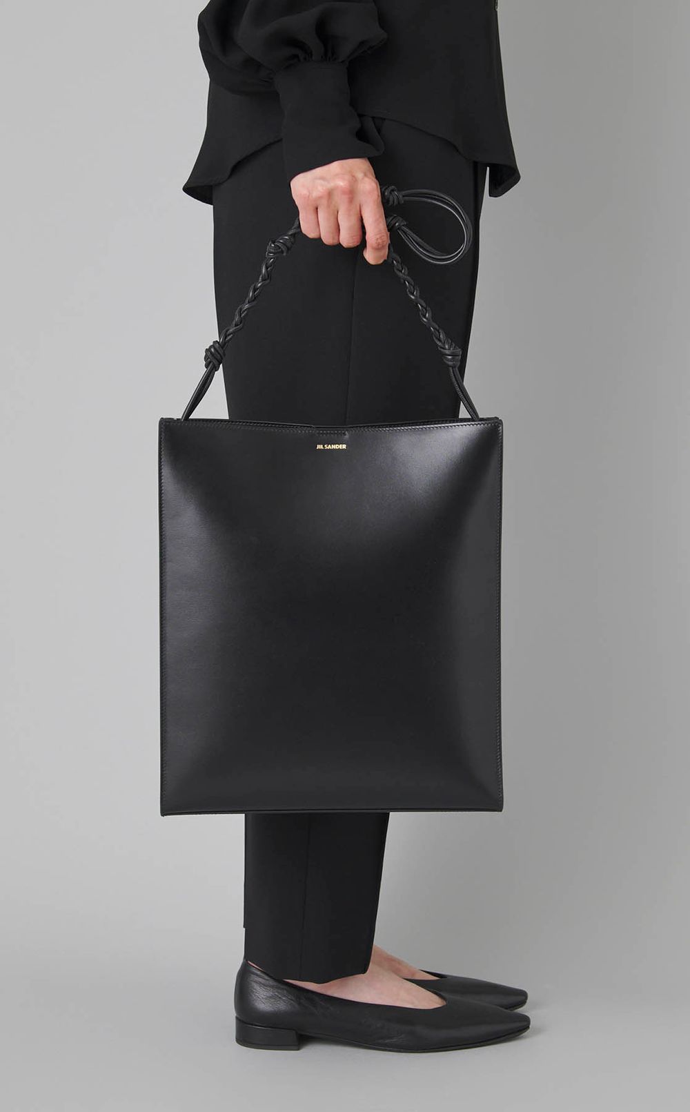 TANGLEレザーショルダーバッグ