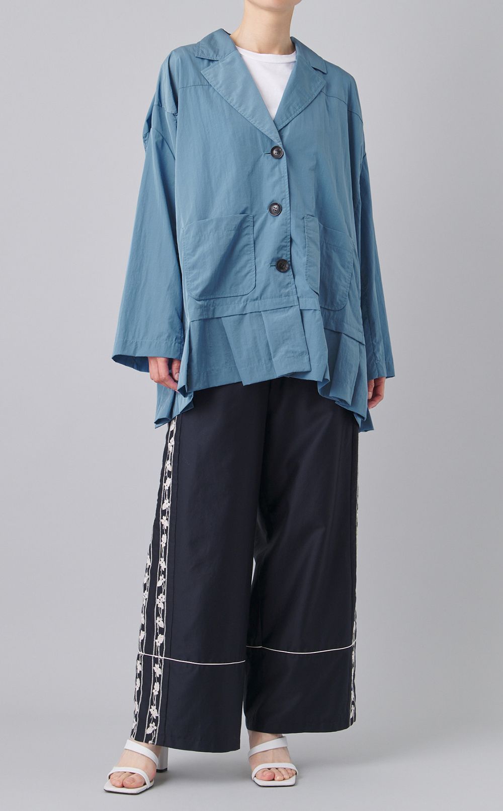 スミレ刺繍ロングパンツ