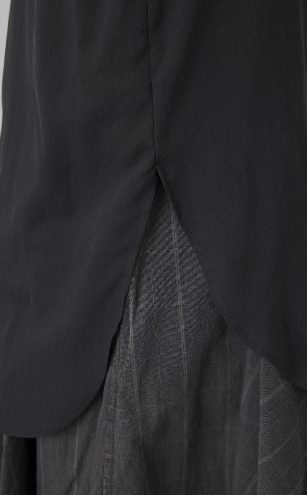 オーバーサイズフーディーブラウス