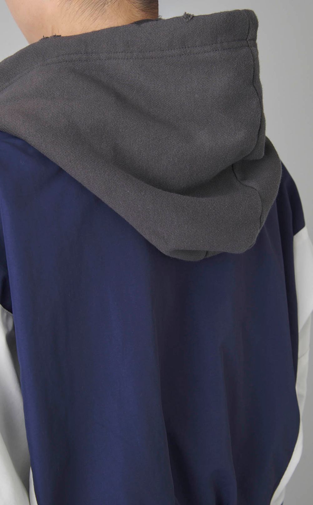 トリプルイレヤードナイロンブルゾン